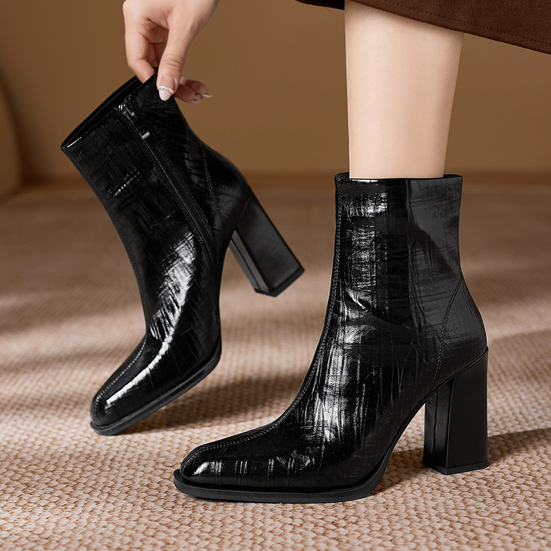 Boot nữ mũi vuông da bò gót thô khóa kéo bên hông — màu đen, Màu trắng