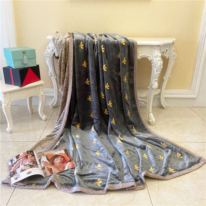 Milk velvet quilt cover single piece double-sided mink velvet winter thickened fleece-lined flannel blanket double plush quilt cover single person