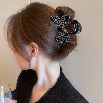 Luxurious and Sophisticated Hairpin with Starry Diamond Bowknot, Back-Of-Head Bun Shark Clip, and Chanel-Style Hair Accessory