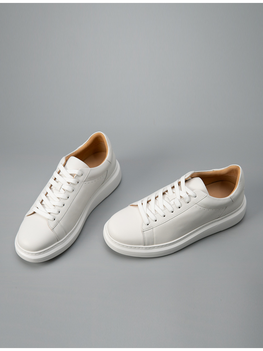 Giày sneaker nam tối giản da bò đế dày, giày trắng đa năng phong cách công sở — Màu trắng