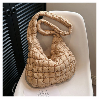 Korean New Fashion Pleated Cloud Bag Versatile Shoulder Handbag Dumpling Bag Large Capacity down Cotton Underarm Women's Bag