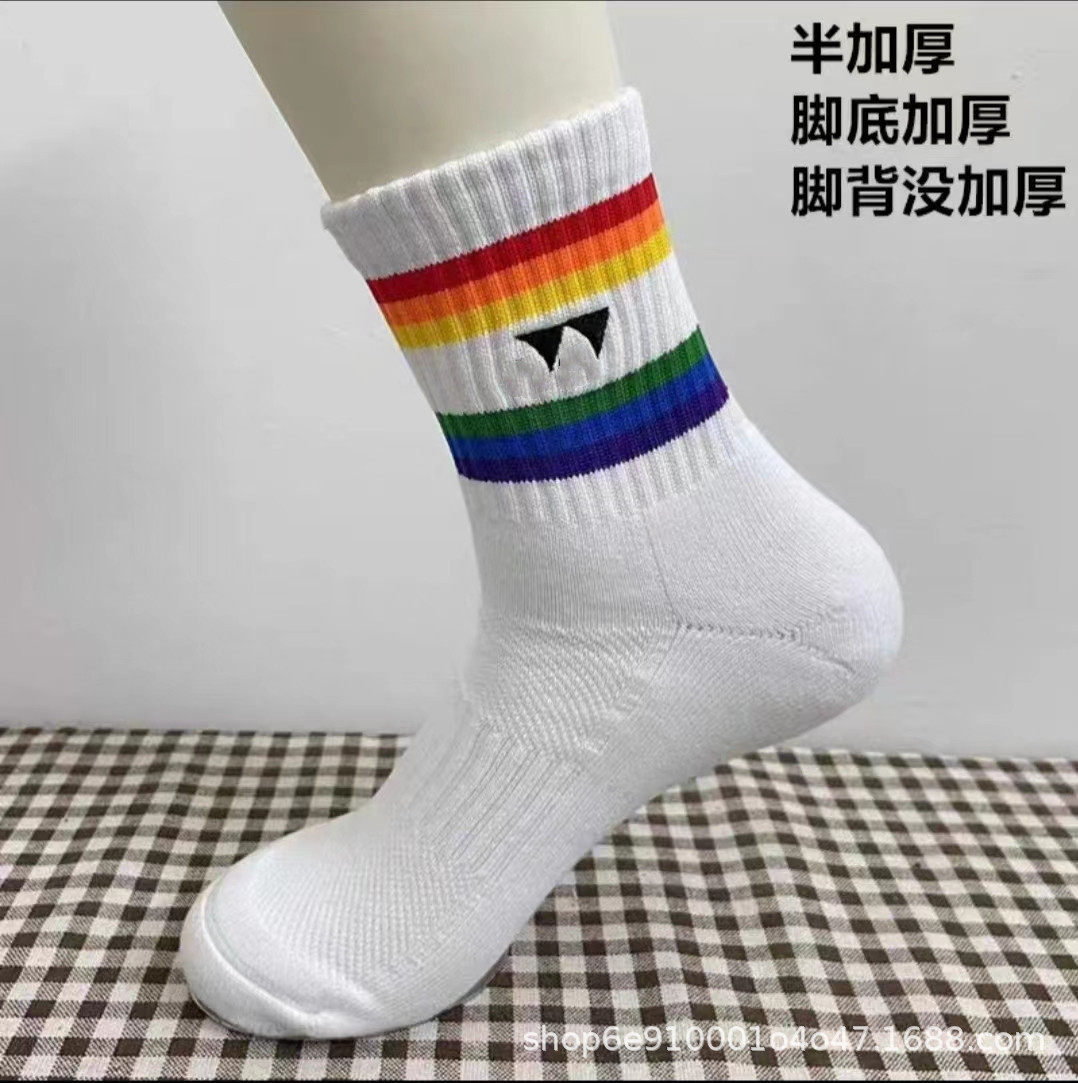 新品尤尼多克斯刺绣中筒毛巾底羽毛球袜子 户外运动棉袜 男女款