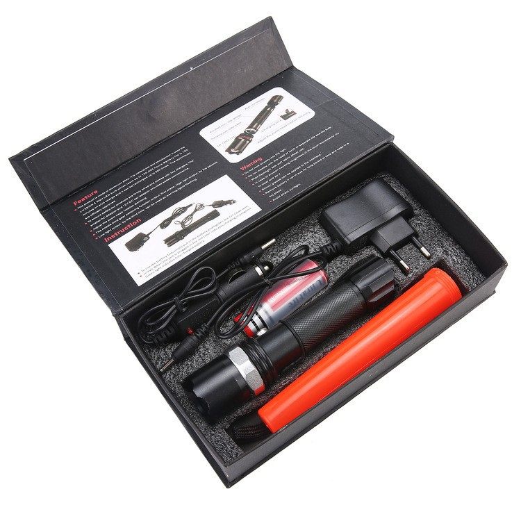 Outdoor Strong Light Flashlight Led Rechargeable Three-Speed Zoom Long-Range Flash Multi-Function Aluminum Alloy Flashlight Hot Sale