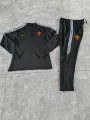 2627 dutch black