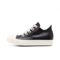 Black mid-top thick shoelaces