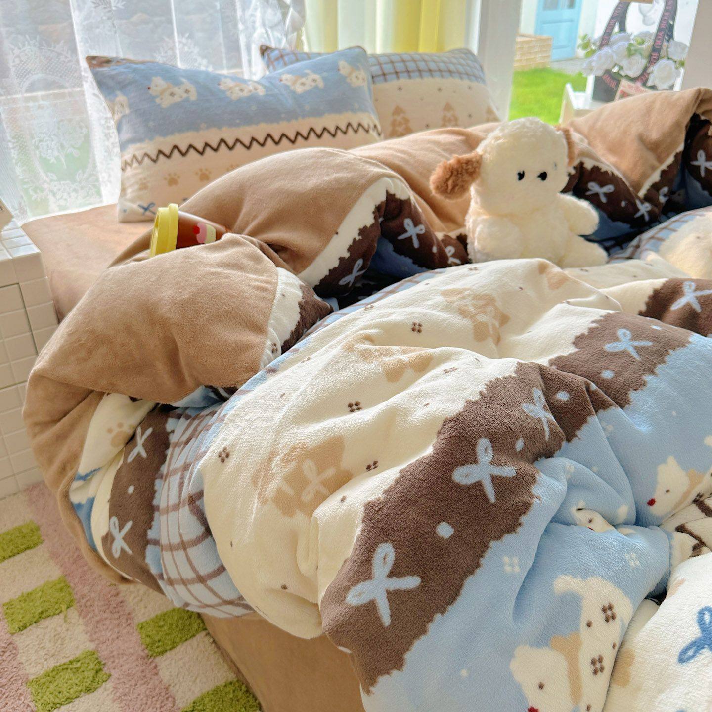 2025 New Autumn and Winter Type a Milk Velvet Four-Piece Set Thickeneded and Warm Cartoon 0.9m Bed Three-Piece Set Must Be Selected in Winter