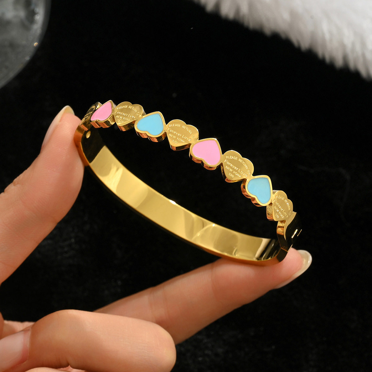 欧美热卖时尚不锈钢金色手镯不易褪色18K不锈钢首饰gold bangles