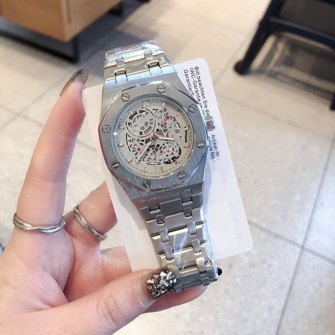 O1CN01n00PzT1wO51Kn1lM2 !!2217020636297 0 cib