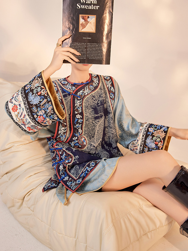Áo khoác nữ dáng rộng dệt hoa thêu nổi phối vải cao cấp — Màu xanh bóng trăng (Giao hàng trong 7 ngày), Moon Shadow Blue (giao hàng trong cùng ngày)