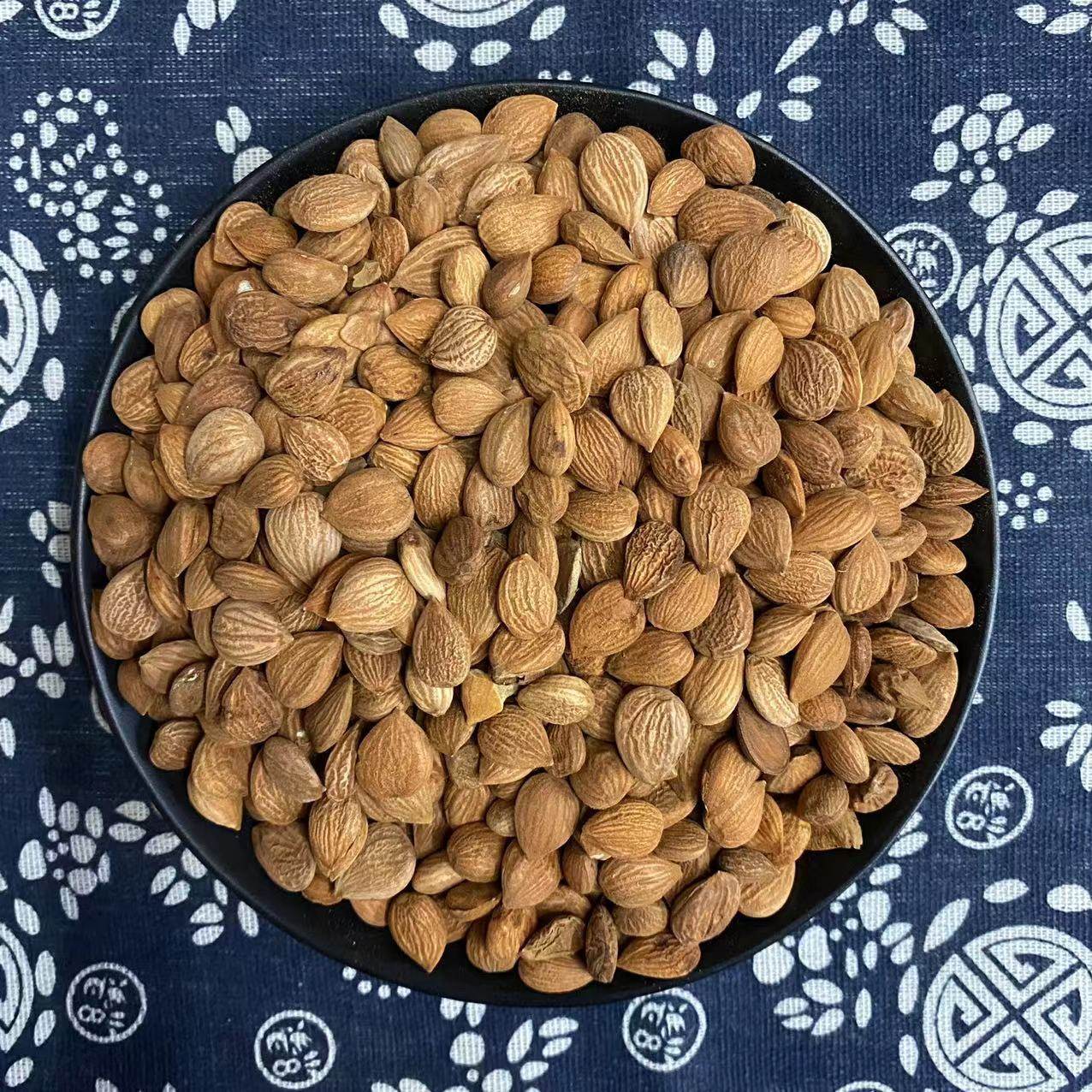 Chinese Herbal Medicine Wholesale Medicinal Bitter Almonds with Skin, Northern Almonds Peeled, Sweet Almonds in Bulk 500g, Large Quantity Preferential