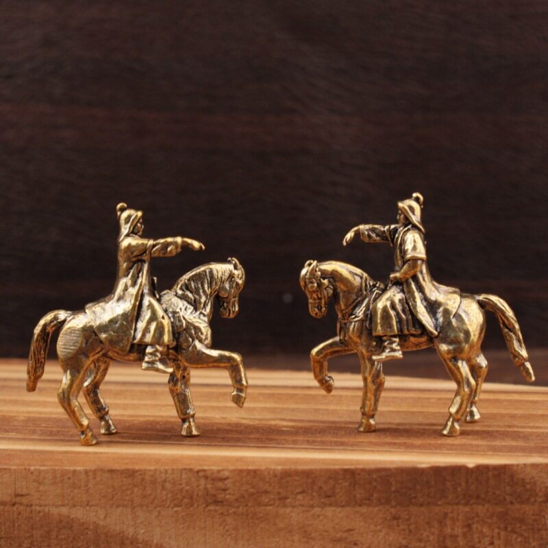 Brass Genghis Khan General Figurine, Brass Small Figurine, Crafts, Vintage Decoration, Small Copper Ornament