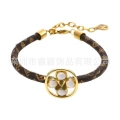 Pearl petal bracelet