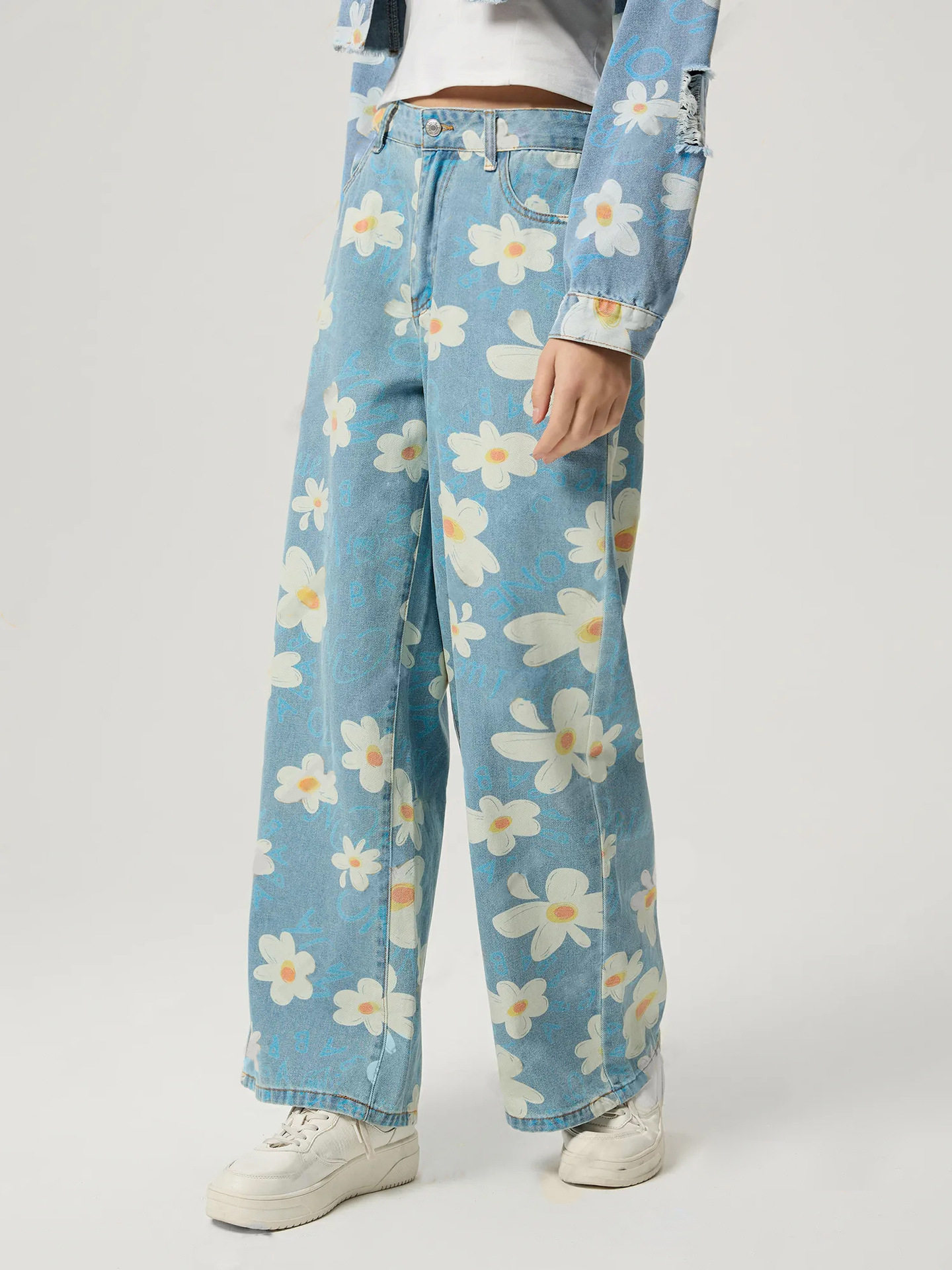 Womens Vintage Floral Print Straight Leg Jeans High Quality Denim Casual Wear Wholesale Available