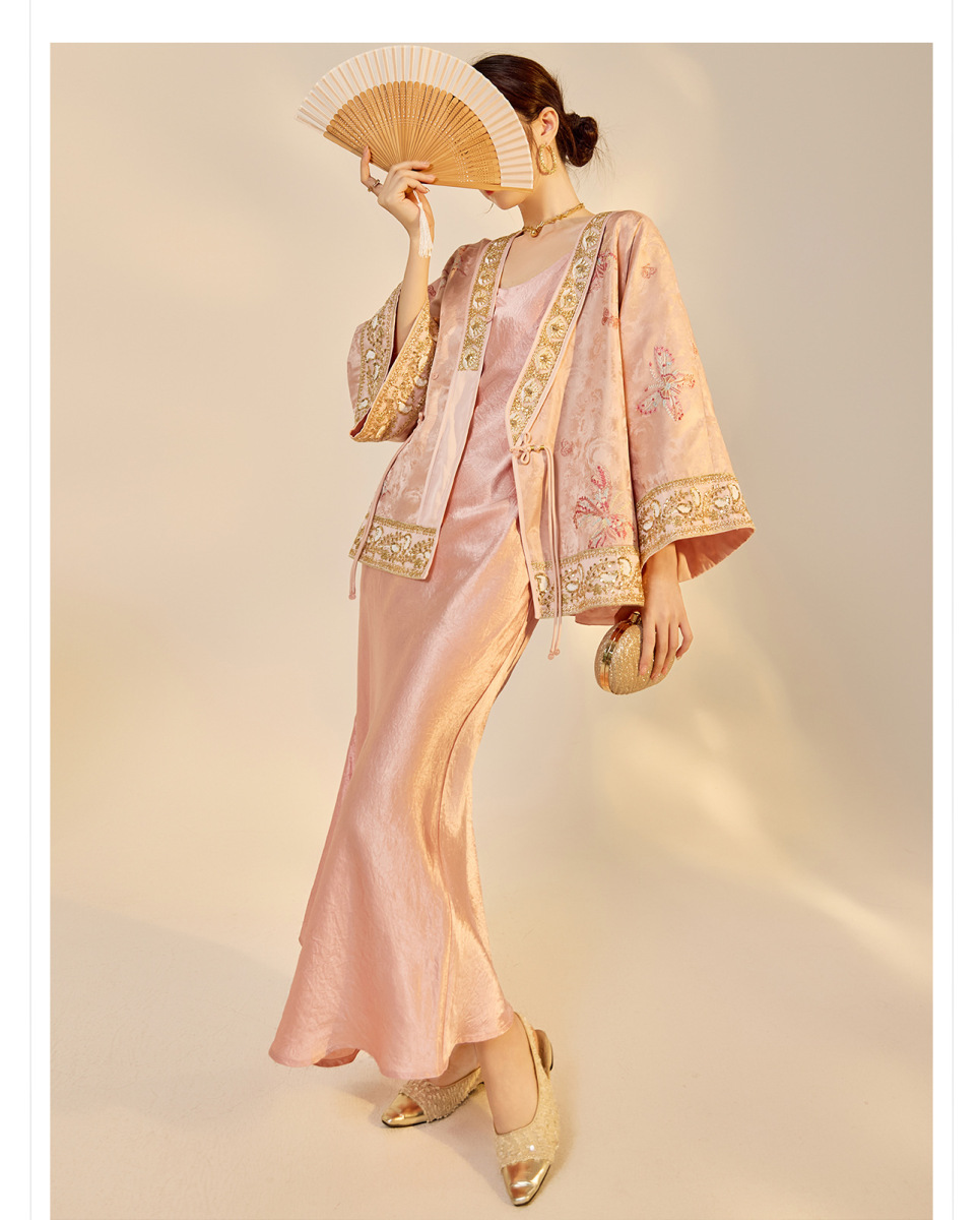 Áo khoác nữ dáng rộng thêu sequin họa tiết hoa cổ chữ V — Màu hồng