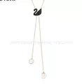 Tassel black swan necklace