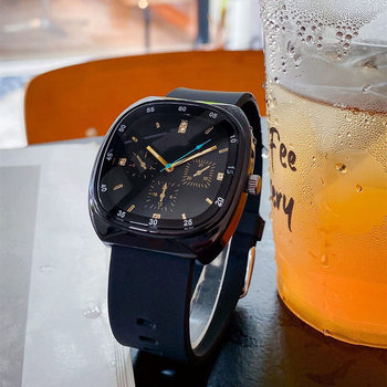 Large Dial Silicone Band Men's Watch Women's Sports Casual High-End Quartz Watch Manufacturer Wholesale