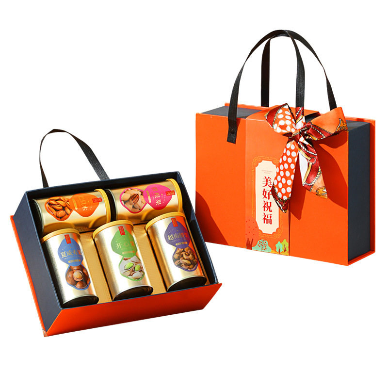 Pure Nut Gift Box Packed with Dried Fruits and Snacks, a Large Gift Package for the Spring Festival, Suitable for Giving to Relatives and Elders, Available for Group Purchase and Wholesale