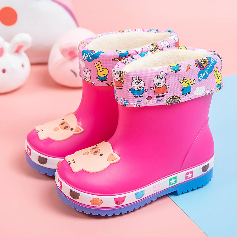 Taobao explosions pig cartoon children's rain shoes boys and girls baby waterproof velvet warm rain shoes cross border