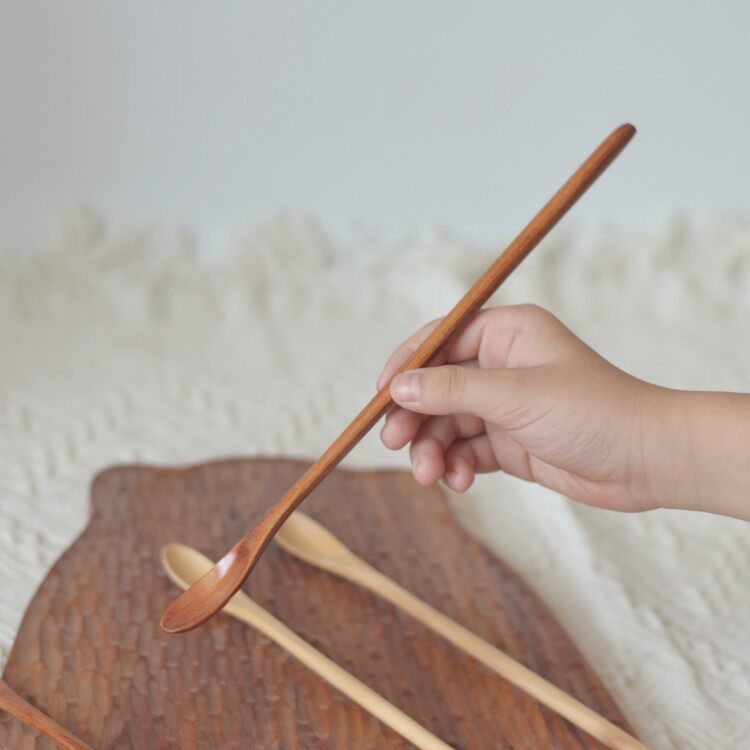 25cm Long Handle Wooden Spoon Honey Stirring Spoon Lotus Wood Thin Handle Spoon Long Wooden Spoon Can Be Printed with Logo