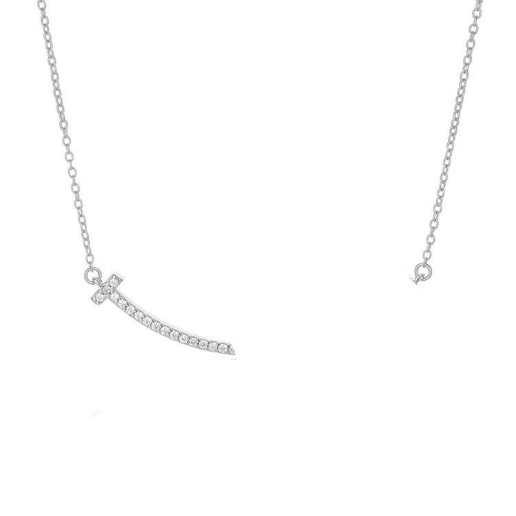 ダイヤモンドがいっぱい入ったプラチナ ミディアムサイズ