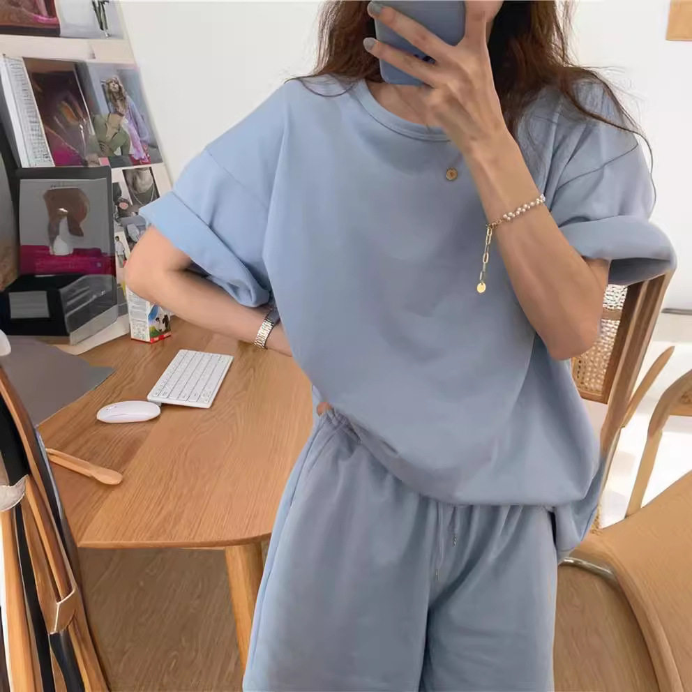 Solid Color suit Female Summer Students Loose Slimming Short-sleeved Shorts Salt Sweet Casual Sports Two-piece Set