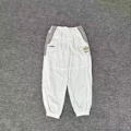 Pa- 04m white pants