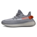 Taillight-heel with three bars