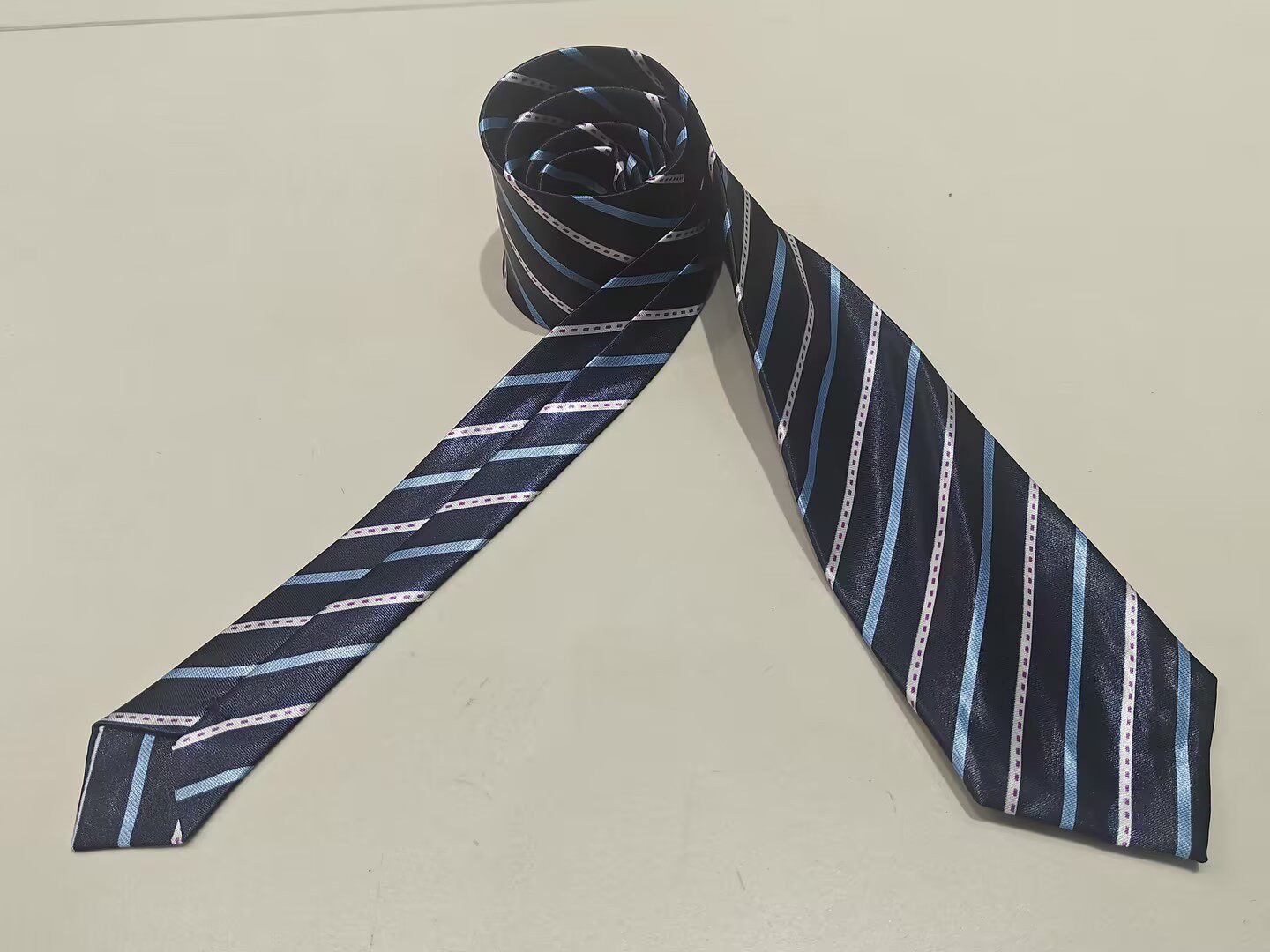 ホワイトドットブルーツイルインクブルーネクタイ - 約154cm