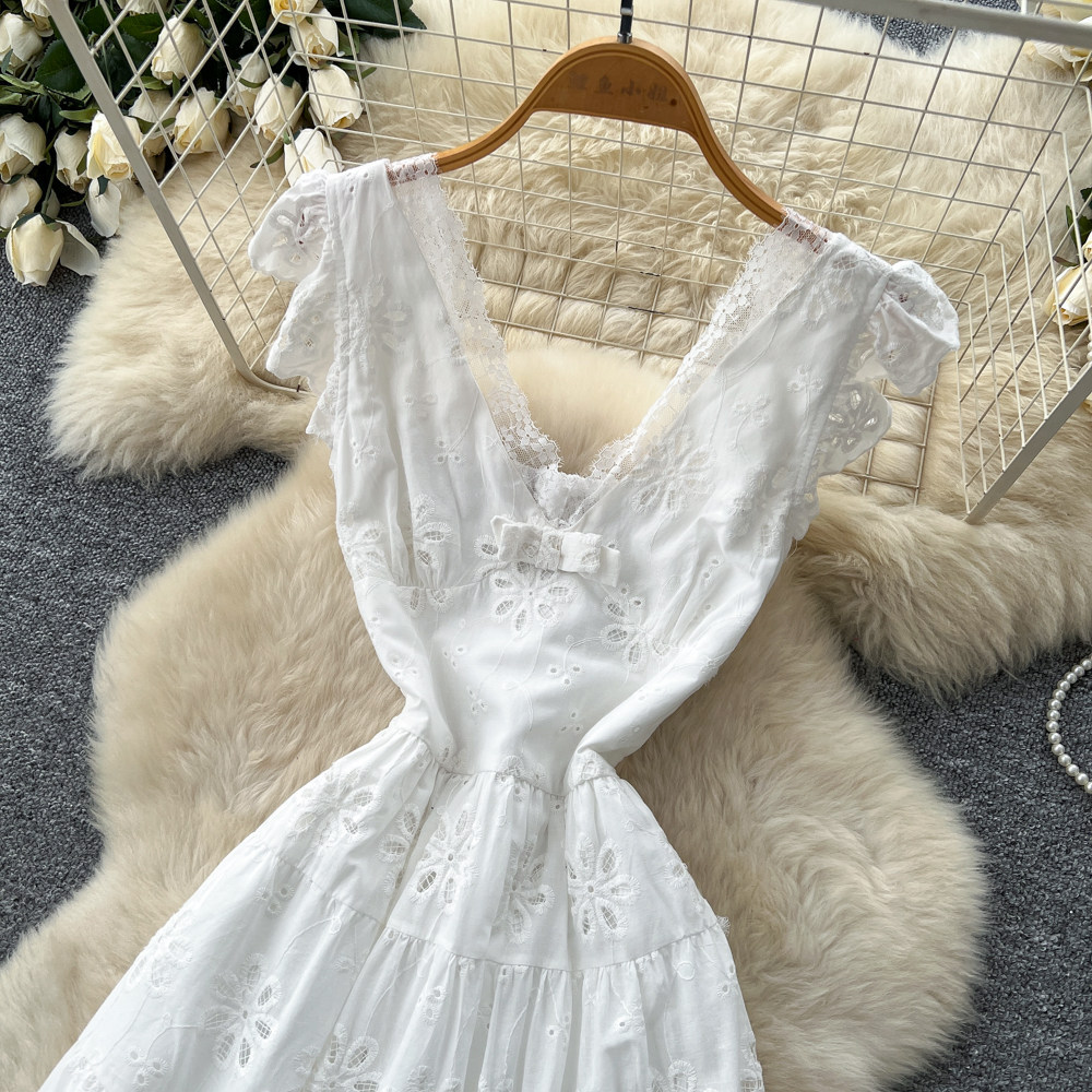 French Vacation Style V Neck White Hollow Lace Trim Maxi Dress for Women High Waist Slim Fit Elegant Summer Wear