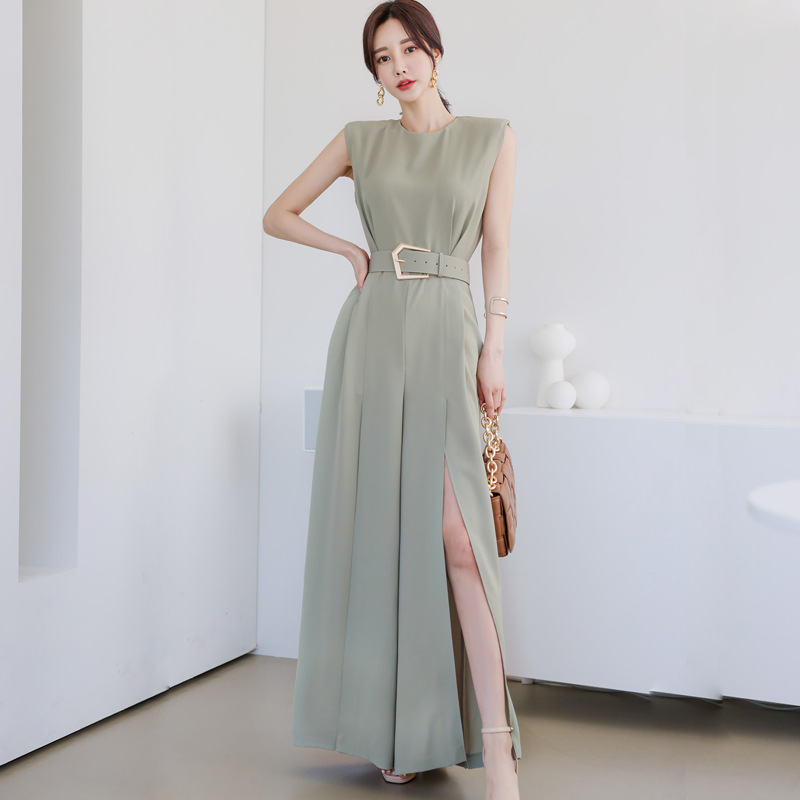 (Mới) Mã A9892 Giá 910K: Váy Đầm Liền Thân Nữ Guryt Hàng Mùa Hè Thời Trang Nữ Chất Liệu G03 Sản Phẩm Mới, (Miễn Phí Vận Chuyển Toàn Quốc).