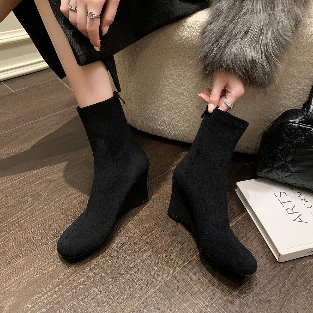 Boot nữ cổ thấp ôm chân gót xuồng 8cm khóa kéo sau — Lớp lót đơn màu đen, Lớp lót đơn màu kaki, Lót nhung đen, Lót nhung màu kaki