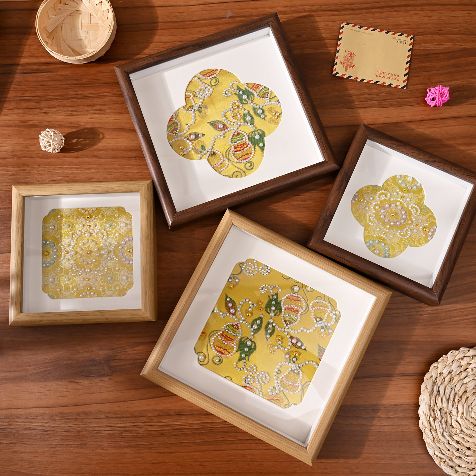 Song Brocade Pearl Painting Photo Frame Table Handmade DIY Decorative Ornaments 8inch Chinese Style Picture Frame Wooden Hollow Photo Frame 6inch