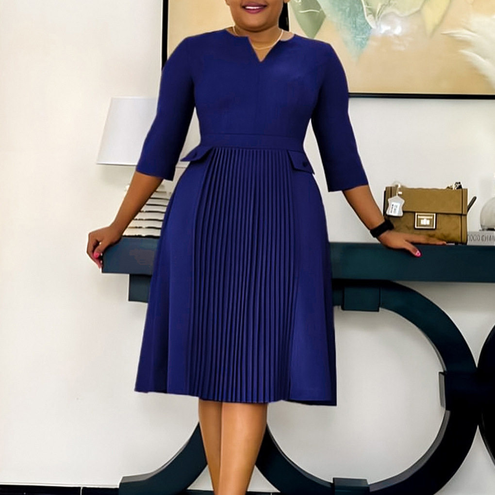 Plus Size Fashion Dress Solid Color Pleated Design Three Quarter Sleeve Casual or Formal Occasions Wholesale