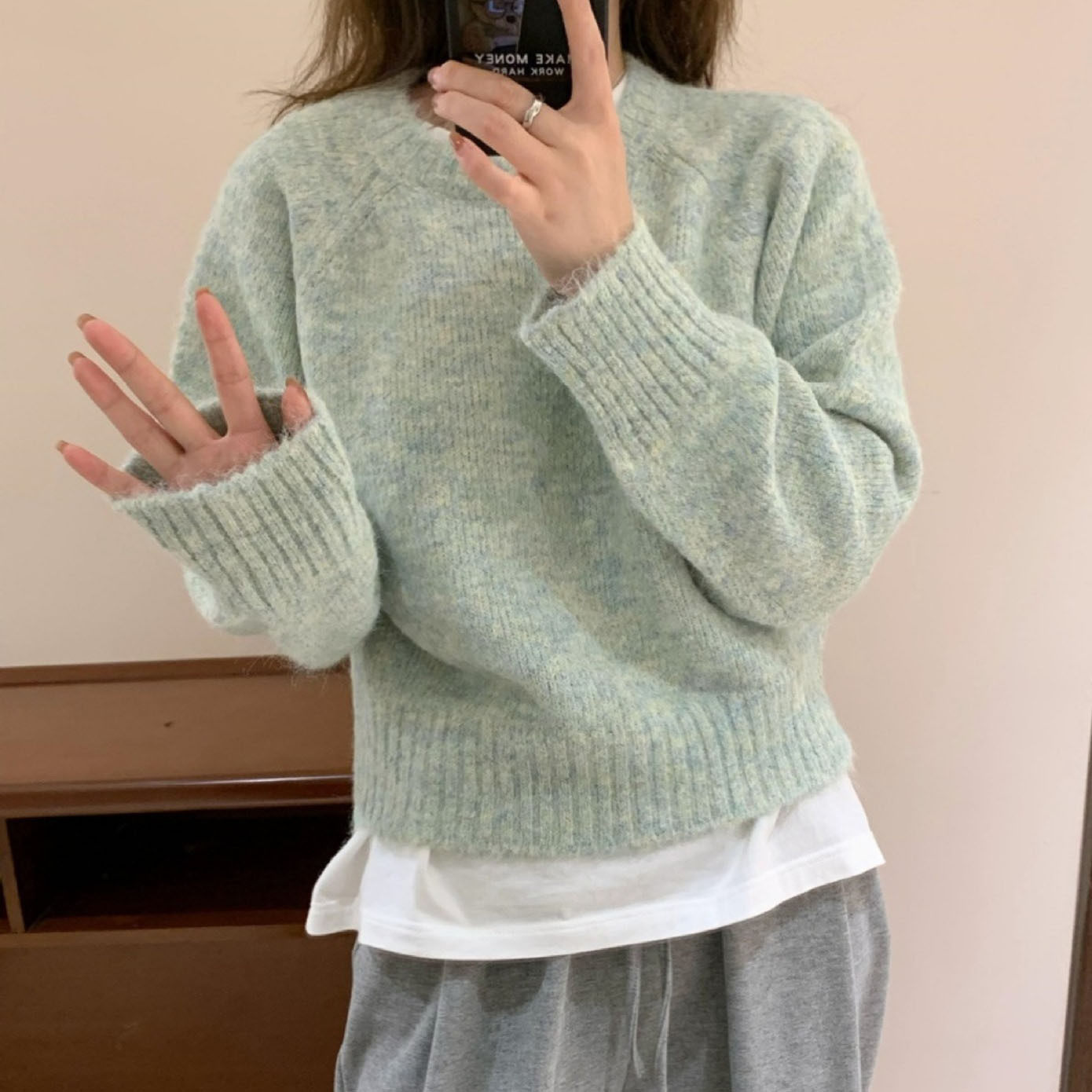 Áo len nữ cổ tròn màu trơn, ấm áp và mềm mại