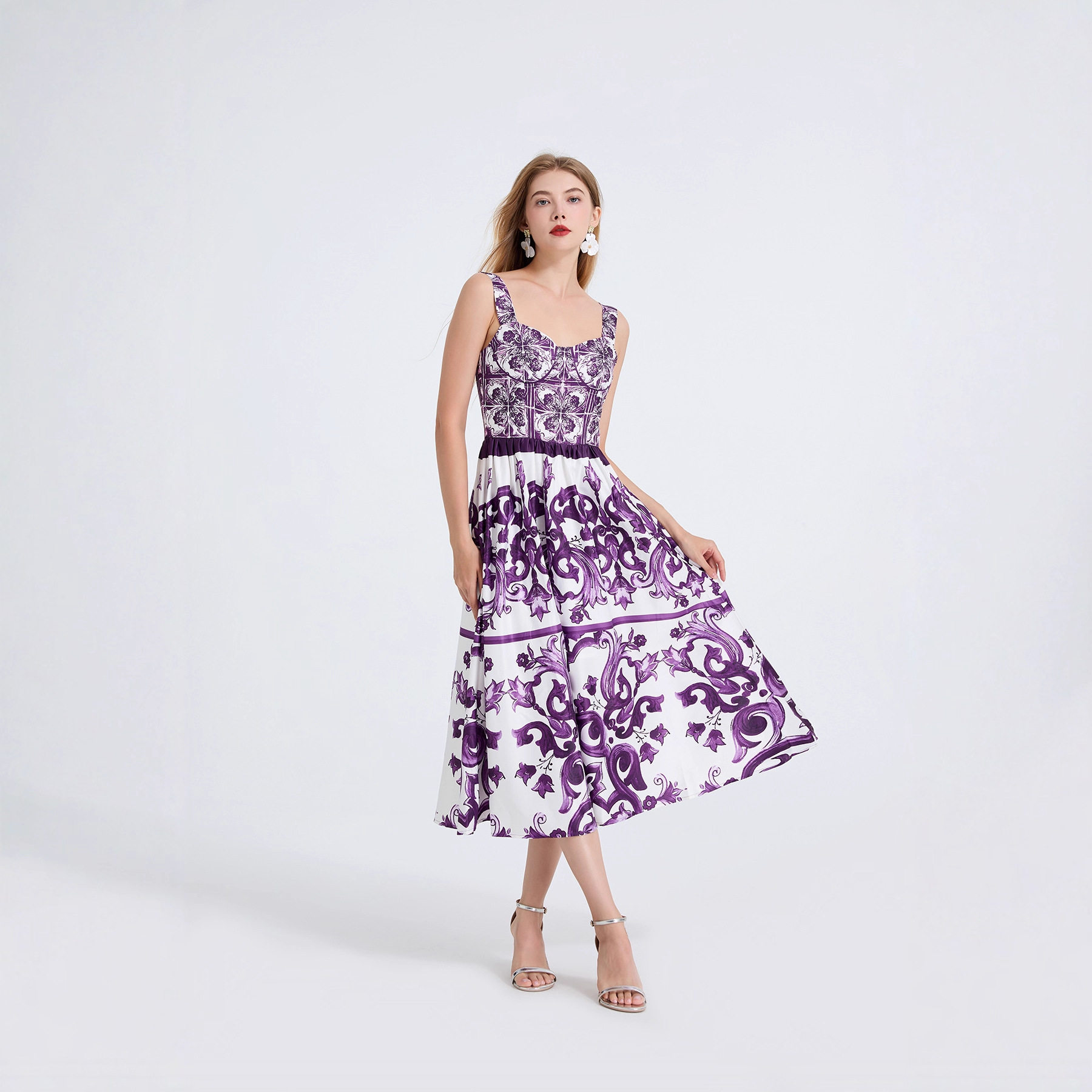 Fashionable Floral Print Maxi Dress for Women High End Slimming Waist Cinching Flared Skirt Perfect for Birthdays
