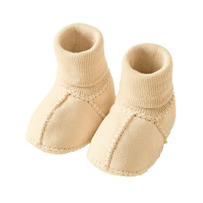 Autumn and Winter Thickeneded Velvet and Warm Toddler Floor Shoes for Boys and Girls 0-3 Years Old, Non-Falling Floor Shoes and Socks Sets