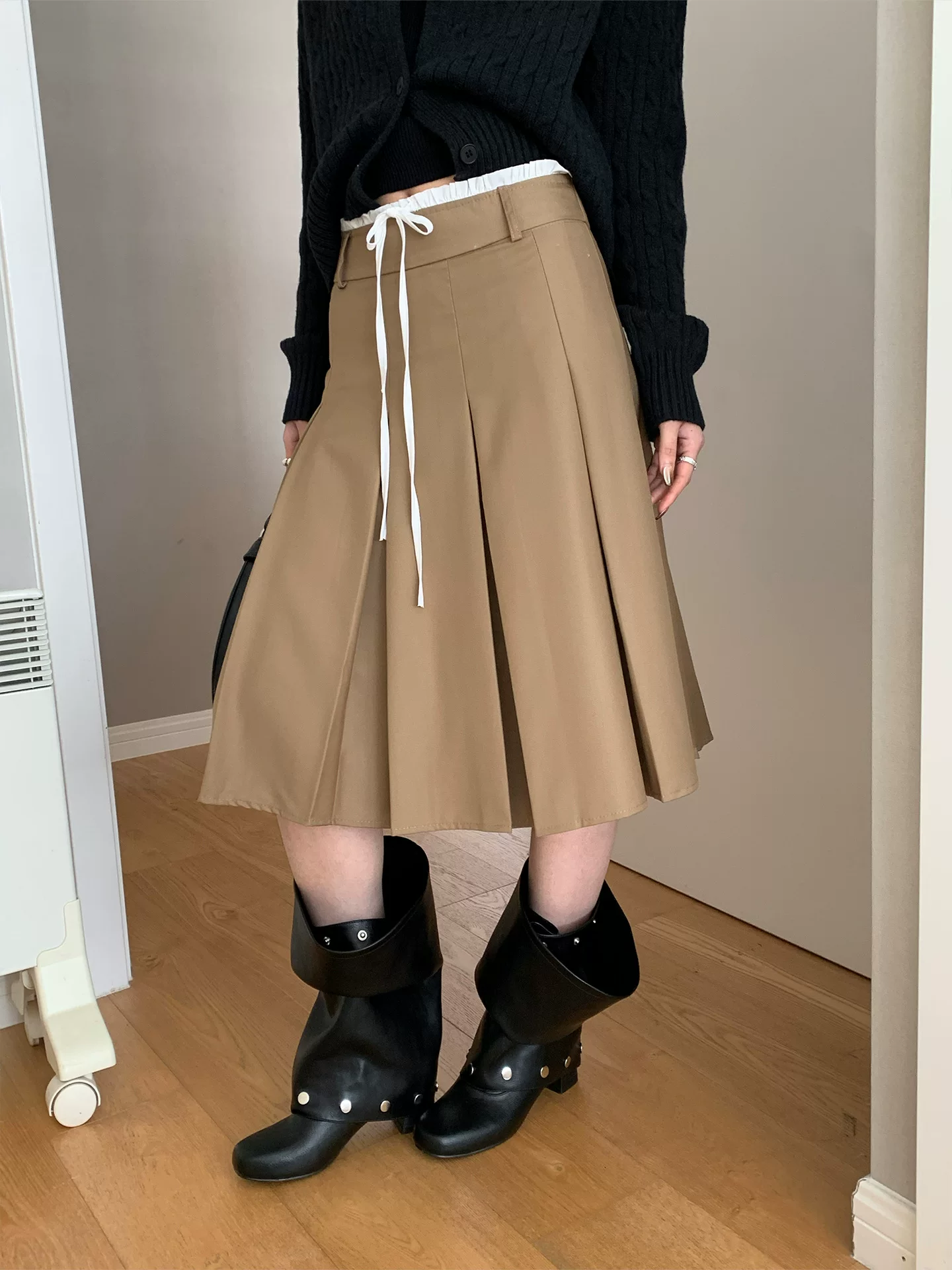LOOPIN 休闲卡其撞色抽绳半身裙女春季中长款A字高腰显瘦百褶裙女