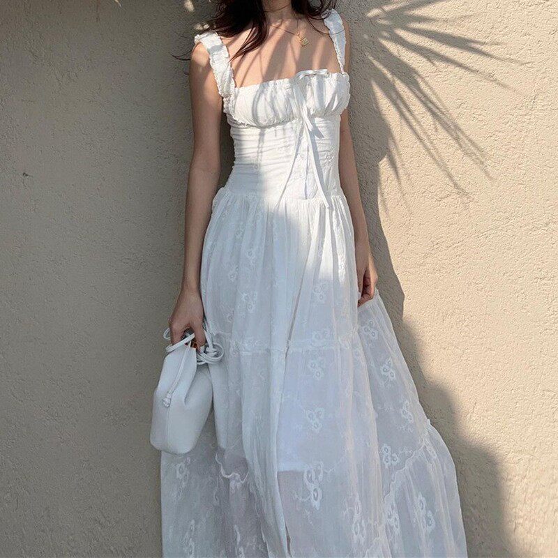 French Sweet Aesthetic Dress Elegant Square Neck Slim Fit Cozy Fabric Winter Vacation Style Wholesale Available