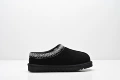 Ug35-42 black low top