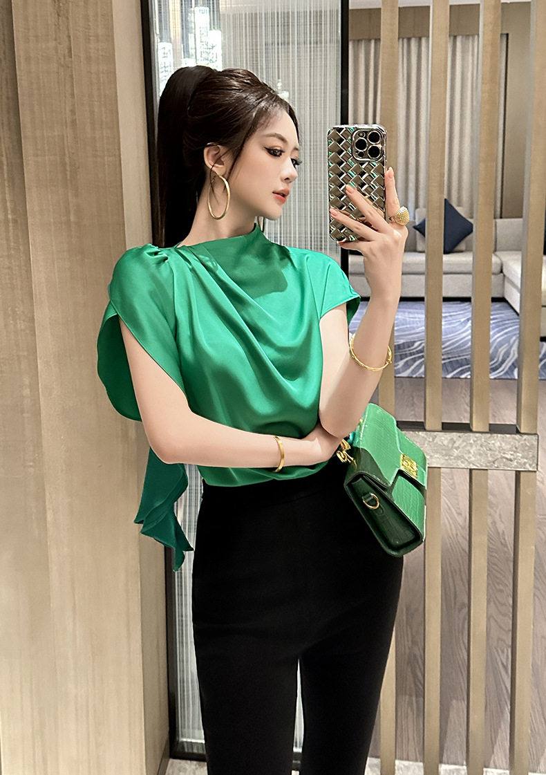 Áo thun nữ oversize cổ tròn tay ngắn dáng rộng — [Xanh lục] chi tiết 1