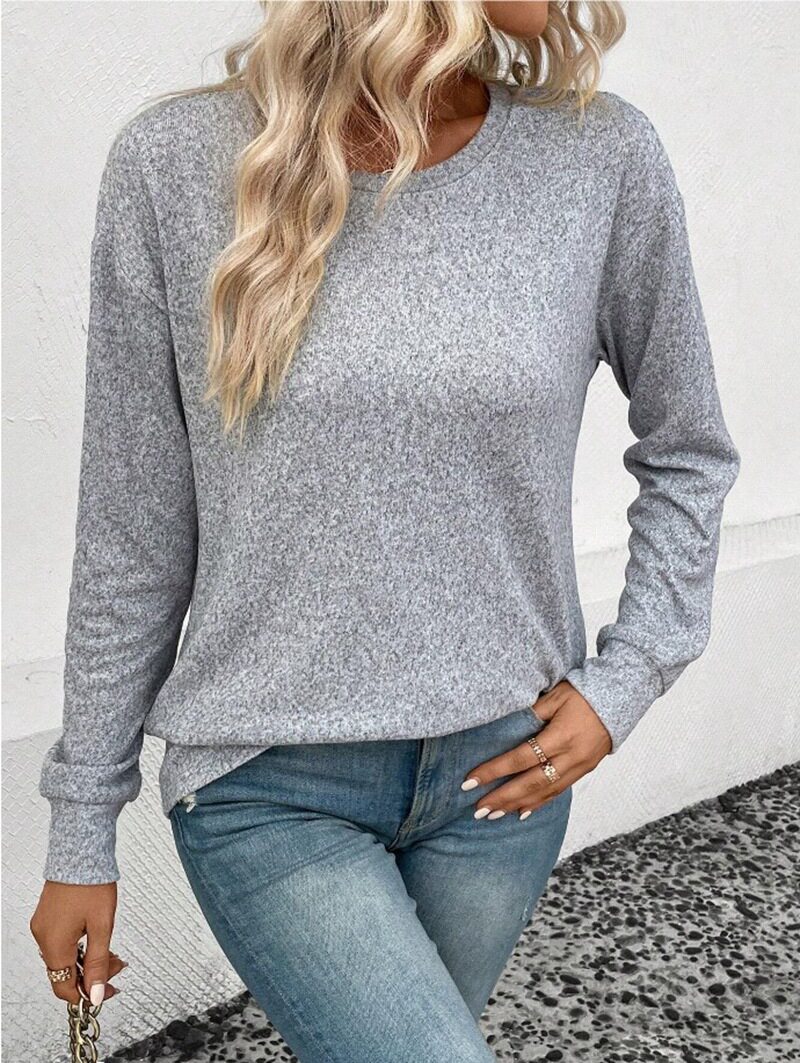 Casual Loose Fit Solid Color Sweater Round Neck Autumn Winter Comfortable Fabric Wholesale Available