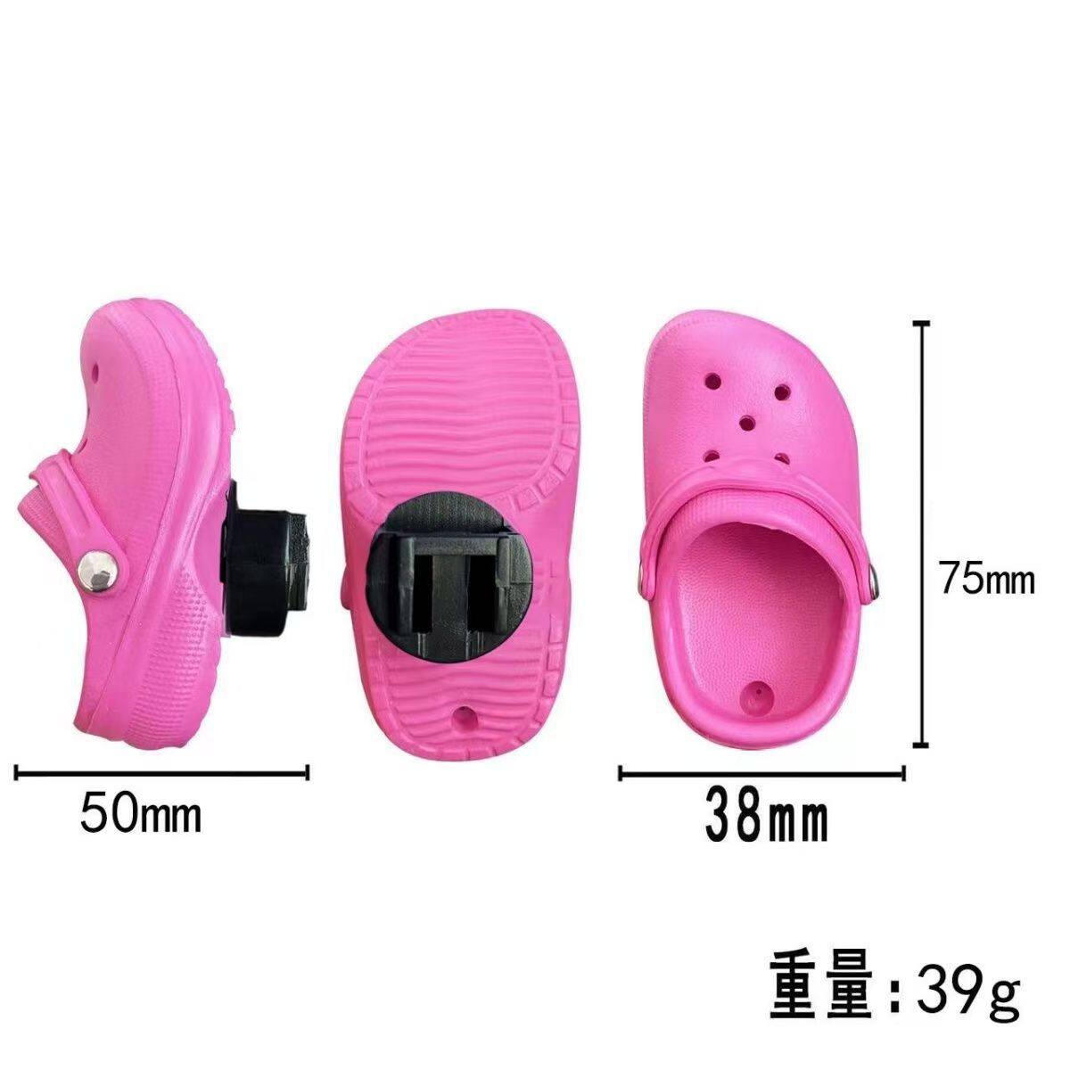 Car Mini Clogs, Small Slippers, Car Perfume Decorative Clips, Car Air Conditioner Air Outlet Personalized Decorative Clips