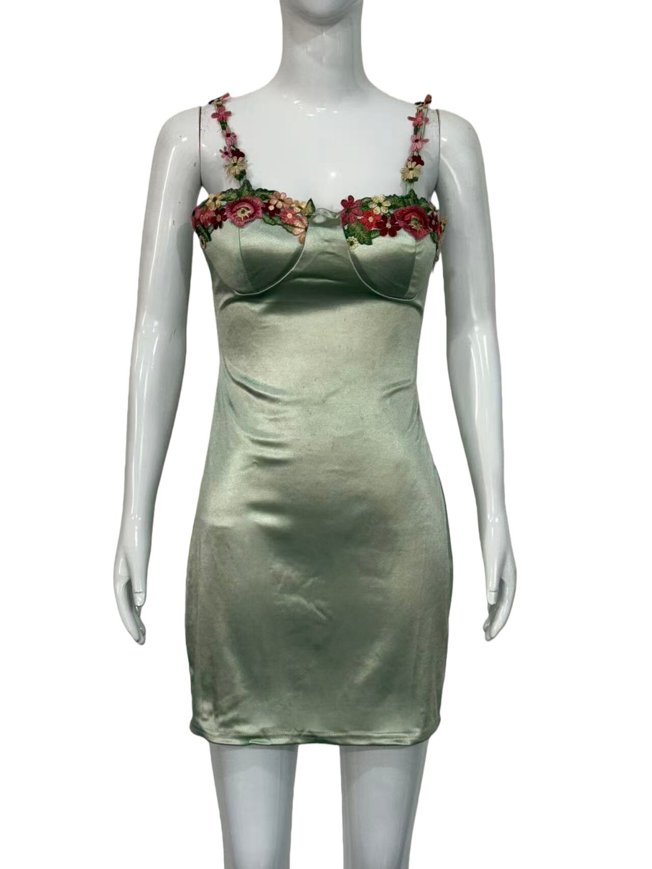 Fashionable Vacation Style Bodycon Dress Sleeveless Embroidered Lace Trim Slim Fit Sexy Silhouette Perfect for