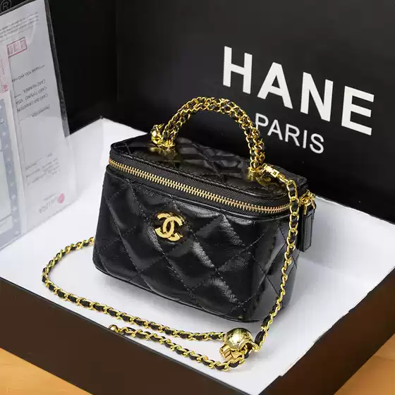 Chanel Style Box Bag Women's Portable Cosmetic Bag 2025 New Arrival Diamond Plaid Chain Bag All-Match Shoulder Crossbody Bag