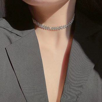 Cross-border personality collar trend fashion Joker necklace ladies sweet choker diamond necklace jewelry tide wholesale