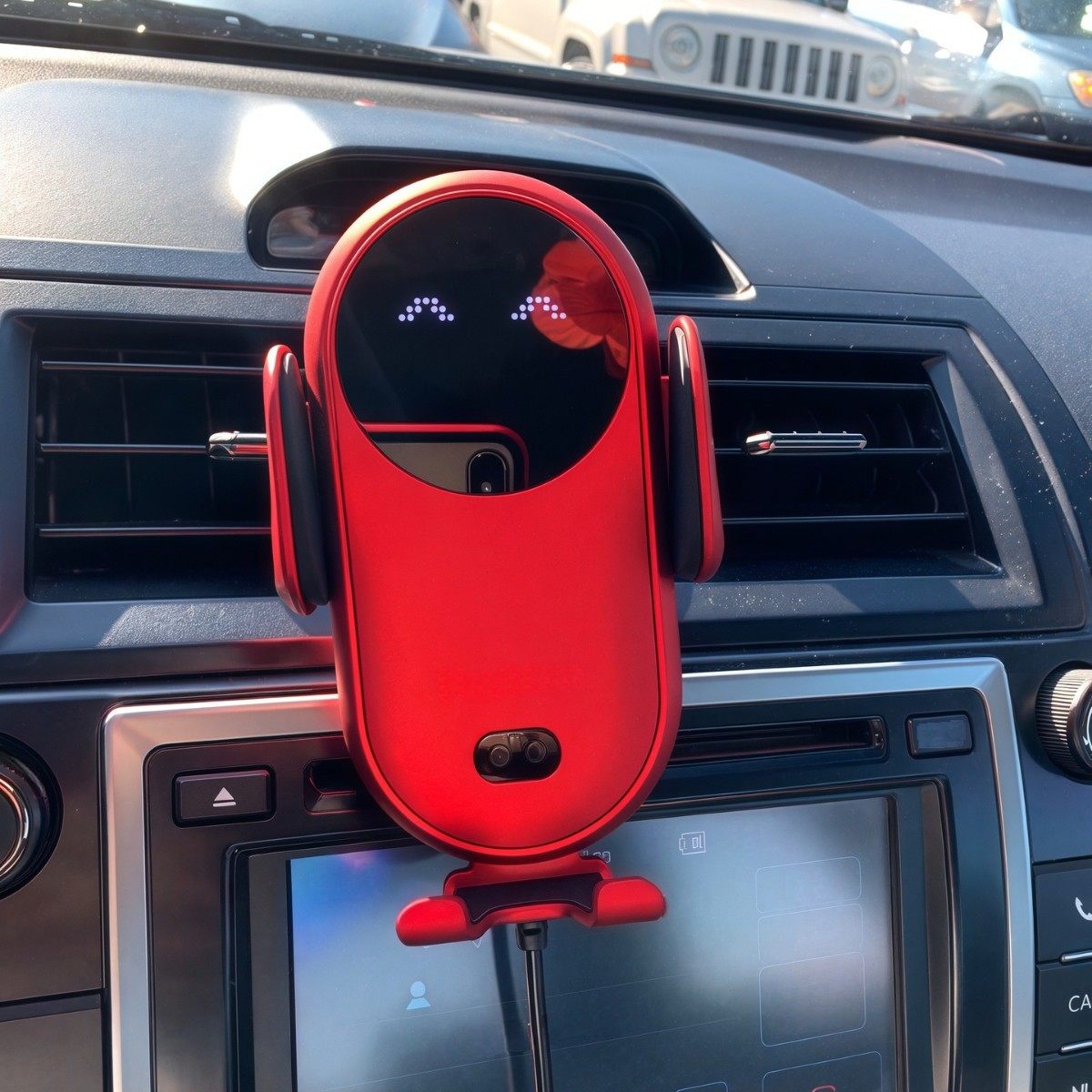 Car Wireless Charger S11 Car Navigation Mobile Phone Holder Wireless Charger Infrared Induction Opening and Closing Fast Charging