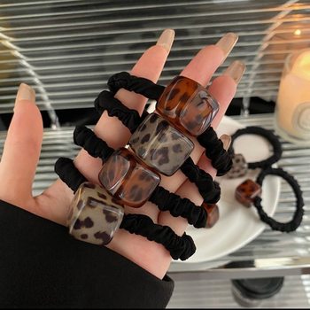 Square Leopard Print Hair Rope, Fashionable and Versatile, High Elastic Hair Tie That Does Not Hurt Hair, Thick and Durable, High-End Hair Rope, Women's Hair Accessories