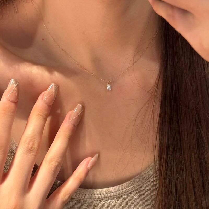 Minimalist Style Light Luxury Extremely Fine Water Drops Flash Diamond Chain Pendant Necklace Women's Autumn and Winter New Commuting Clavicle Chain
