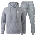 Light gray + white label