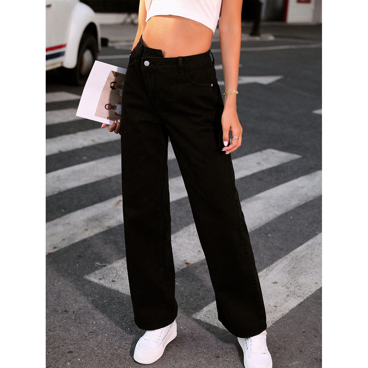 High Waisted Loose Fit Denim Trousers Casual Style Comfortable Fabric Flattering Design Perfect for Everyday Wear